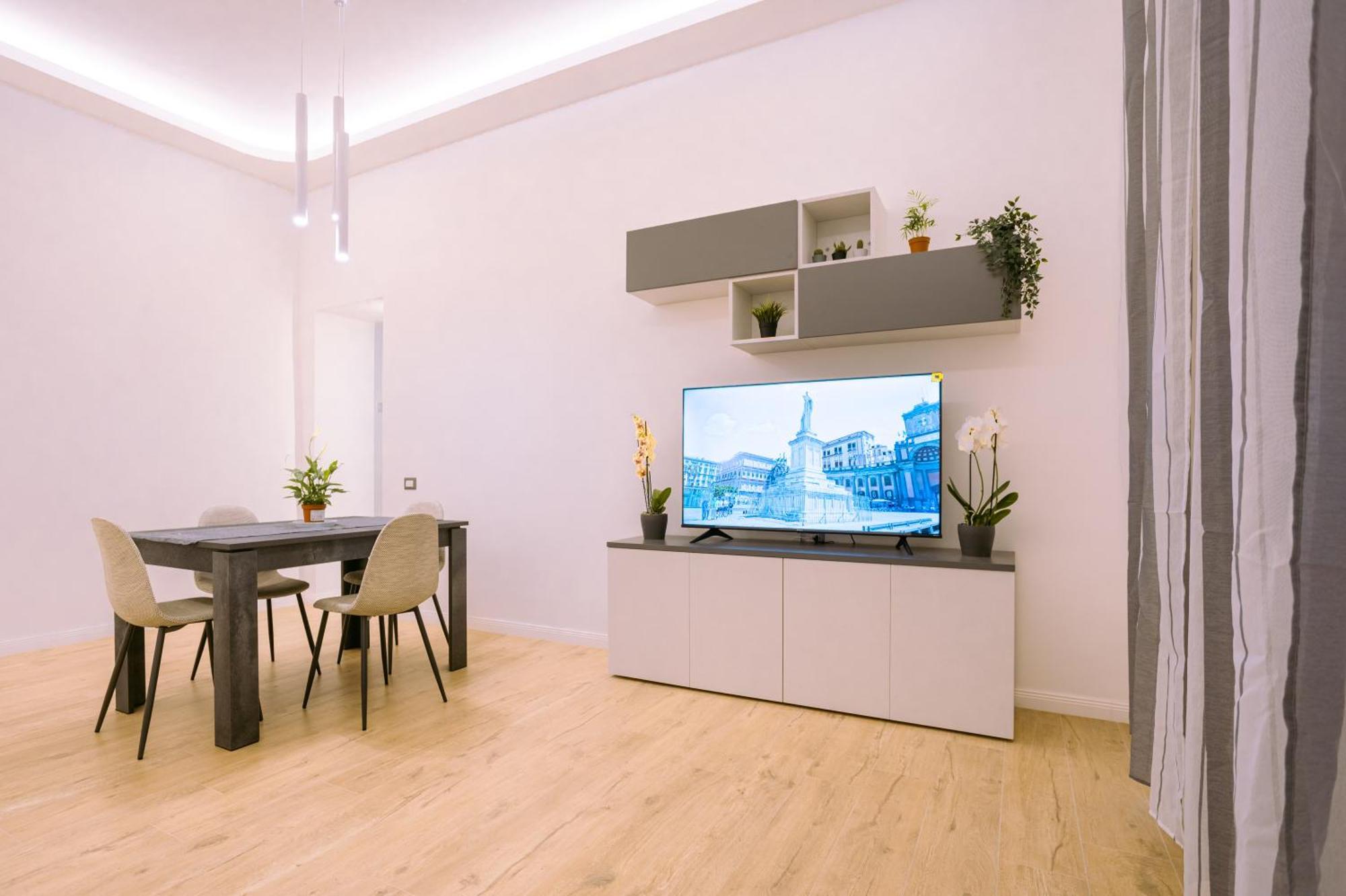 Song House Apartment Centro Storico 7 Pax Naples Exterior photo